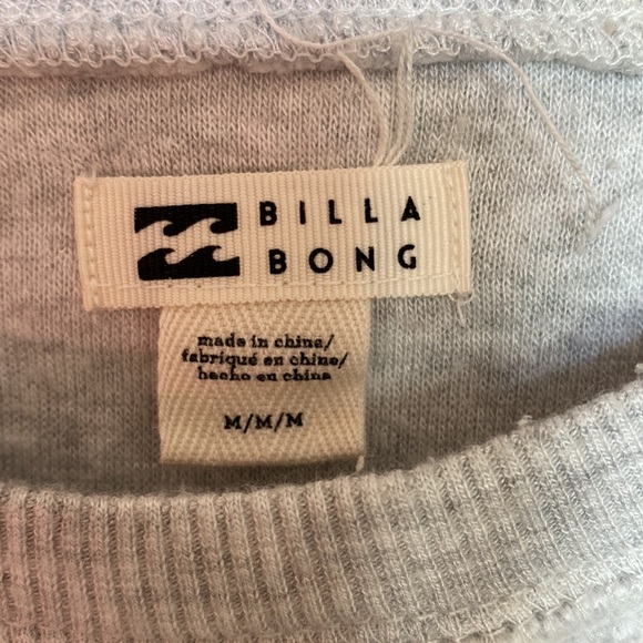 Like new Billabong sweatshirt. Worn once. - Picture 2 of 3
